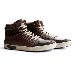 Skórzane sneakersy "Aberdeen" w kolorze brązowym. Pomarańczowe sneakersy męskie Travelin', na sznurówki. W wyprzedaży za 289,95 zł.