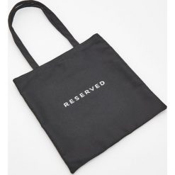 Torba shopper -. Torby damskie na zakupy Reserved, bez wzorów, bez dodatków. Za 24,99 zł.