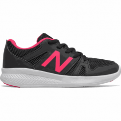 New Balance tenisówki dziewczęce YK570BR 31 czarne. Czarne trampki dziewczęce New Balance, bez wzorów, z gumy, bez zapięcia. Za 129,00 zł.