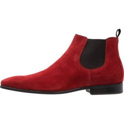 Zign Botki red. Czerwone botki męskie Zign, z materiału. Za 379,00 zł.