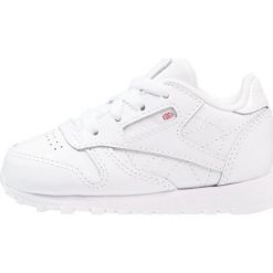 Reebok Classic CLASSIC Tenisówki i Trampki white. Białe trampki chłopięce marki Reebok Classic, z gumy. W wyprzedaży za 161,10 zł.