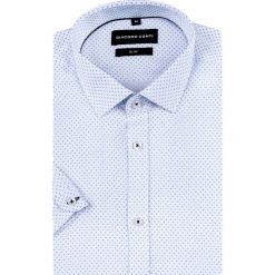 Koszula SANDRO KKBS000055. Niebieskie koszule męskie Giacomo Conti, na lato, m, bez wzorów, z bawełny, eleganckie, z klasycznym kołnierzykiem, z krótkim rękawem. Za 169,00 zł.