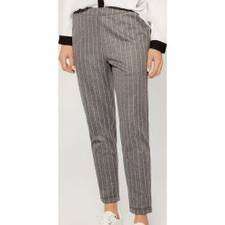 Spodnie jogger fit - Szary. Szare spodnie damskie marki Mohito. Za 89,99 zł.