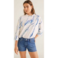 Mango - Szorty Iconic. Zielone szorty damskie Mango, z aplikacjami, z bawełny, casualowe. Za 89,90 zł.