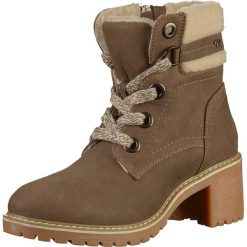 Botki w kolorze szarobrązowym. Szare botki damskie Tom Tailor, Mustang, Bugatti, Camel Active, Lloyd, z materiału, bez obcasa, na obcasie, na sznurówki. W wyprzedaży za 169,95 zł.