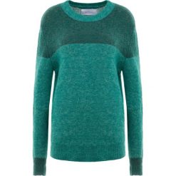 Holzweiler MACAW Sweter light green melange. Szare swetry klasyczne damskie marki Alma en Pena, z materiału, na płaskiej podeszwie. Za 989,00 zł.
