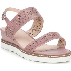 Buty damskie. Różowe koturny damskie Wittchen, bez obcasa, na koturnie, ze sprzączką. W wyprzedaży za 179,90 zł.