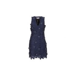 Sukienki krótkie MICHAEL Michael Kors FLORAL LACE DRS. Niebieskie sukienki damskie marki MICHAEL Michael Kors, bez wzorów, bez kołnierzyka, z krótkim rękawem, krótkie, mini. Za 1039,20 zł.