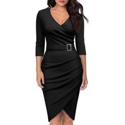 Sukienka ALPINA BLACK. Czarne sukienki damskie IVET, na co dzień, w paski, eleganckie, bez kołnierzyka, z krótkim rękawem, krótkie, mini. W wyprzedaży za 59,00 zł.