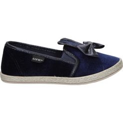 Trampki z uszkami i kokardą casu 3sp-536-ls. Trampki dziewczęce Casu, bez wzorów, bez zapięcia. Za 39,99 zł.
