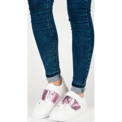 Białe trampki fashion IRIS. Białe trampki i tenisówki damskie marki Merg. Za 79,90 zł.