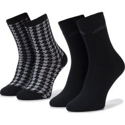 Zestaw 2 par wysokich skarpet damskich TOM TAILOR - 97130 Black 610. Czarne skarpetki damskie Tom Tailor, bez wzorów, z elastanu. Za 35,00 zł.
