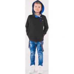 Bluzy chłopięce: BLUZA DZIECIĘCA Z KAPTUREM KB005 – CZARNA/NIEBIESKA