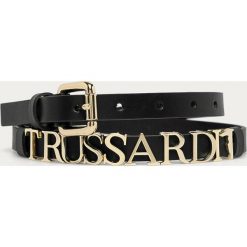 Trussardi Jeans - Pasek. Żółte paski damskie Trussardi Jeans, w paski, z jeansu. Za 299,90 zł.