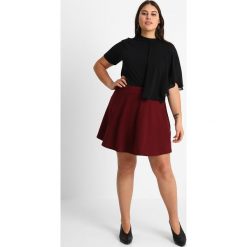 T-shirty damskie: Lost Ink Plus WITH FLUTTER FRILL Tshirt z nadrukiem black