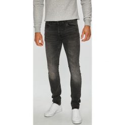 Only & Sons - Jeansy. Szare jeansy męskie marki Only & Sons. W wyprzedaży za 139,90 zł.