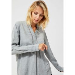 Koszula bawełniana z ażurowymi wstawkami. Szare koszule damskie Moodo, xl, z haftami, z bawełny, ze stójką, z długim rękawem. Za 49,99 zł.