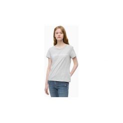 T-shirty z krótkim rękawem Calvin Klein Jeans J20J207879 CORE INSTITUTIONAL. T-shirty damskie Calvin Klein Jeans. Za 105,59 zł.
