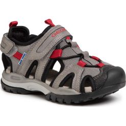 Sandały GEOX - J Borealis B. A J020RA 014ME C0051 S Grey/Red. Szare sandały chłopięce Geox, ze skóry ekologicznej, bez zapięcia. Za 279,00 zł.