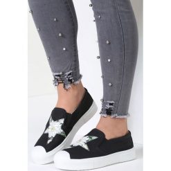 Czarne Slip On Paisley. Czarne tenisówki damskie vices, paisley. Za 49,99 zł.