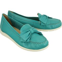 CAPRICE 24606-20 turquoise deer, półbuty damskie. Półbuty damskie Caprice, bez wzorów, ze skóry, bez obcasa, bez zapięcia. Za 299,90 zł.