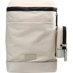Plecaki męskie: Calvin Klein MODERN BOUND FASHION Plecak beige