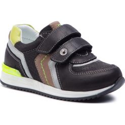 Sneakersy SERGIO BARDI KIDS - SBK-01-01-000001 644. Czarne trampki chłopięce Sergio Bardi Kids, bez wzorów, ze skóry, na rzepy. W wyprzedaży za 99,00 zł.