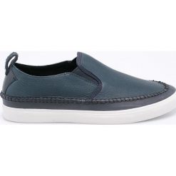 Clarks - Tenisówki. Niebieskie trampki męskie marki Clarks, ze skóry. W wyprzedaży za 259,90 zł.