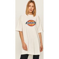 Dickies - Sukienka. Białe bluzki damskie Dickies, na co dzień, s, z nadrukiem, z bawełny, casualowe, z okrągłym kołnierzem, z krótkim rękawem, krótkie, mini, proste. W wyprzedaży za 119,90 zł.