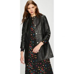 Trussardi Jeans - Płaszcz skórzany. Czarne płaszcze damskie marki Trussardi Jeans, s, z poliesteru. W wyprzedaży za 999,90 zł.