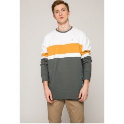 Tommy Jeans - Bluza. Zielone bluzy męskie marki Tommy Jeans, s, z bawełny, bez kaptura. W wyprzedaży za 229,90 zł.
