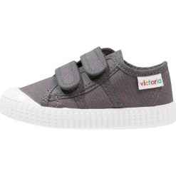 Victoria Shoes BASKET LONA DOS VELCROS Tenisówki i Trampki antracita. Szare tenisówki męskie marki Victoria Shoes, z tworzywa sztucznego. Za 159,00 zł.