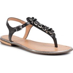 Sandały GEOX - D Sozy Plus E D92DQE 000PZ C9999 Black. Czarne klapki damskie Geox, bez wzorów, ze skóry, bez obcasa, na obcasie. Za 369,00 zł.