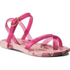 Japonki IPANEMA - Fashion Sand. V Kids 82292 Pink 21532. Czerwone japonki damskie marki Ipanema, w paski, z tworzywa sztucznego. Za 79,99 zł.