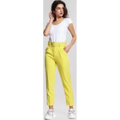 Żółte Spodnie Simplicity. Żółte spodnie damskie other, m, z tkaniny. Za 89,99 zł.