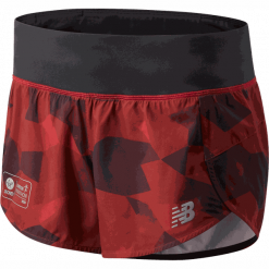 New Balance WS01240DNCR. Spodenki sportowe damskie New Balance, s, w paski, z elastanu, sportowe, do biegania. Za 189,99 zł.