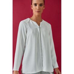Simple - Bluzka. Szare bluzki damskie marki Simple, z poliesteru, eleganckie, z okrągłym kołnierzem. W wyprzedaży za 239,90 zł.
