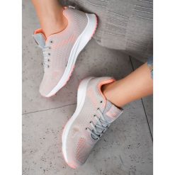 Wygodne aŻurowe buty sportowe. Buty sportowe damskie AX BOXING, bez wzorów, sportowe. Za 107,90 zł.