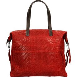 Skórzana torebka w kolorze czerwonym - 36 x 36 x 13 cm. Czerwone torebki klasyczne damskie ORE10, w paski, ze skóry. W wyprzedaży za 219,95 zł.