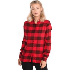 Guess Lucrezia Koszula Czerwony. Czerwone bluzki damskie Guess, xs, z aplikacjami, z wiskozy, bez kołnierzyka, z długim rękawem. Za 368,95 zł.