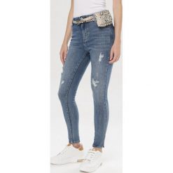 Niebieskie Jeansy Skinny Hysana. Niebieskie jeansy damskie Born2be, s. Za 109,99 zł.