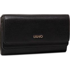 Duży Portfel Damski LIU JO - Xl Bifold Double NA0038 E0017 Nero 22222. Czarne portfele damskie Liu Jo, bez wzorów, ze skóry ekologicznej. W wyprzedaży za 239,00 zł.