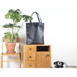 Shopper bag damskie: Mega shopper torba czarna na zamek