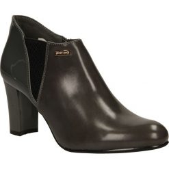 PÓŁBUTY SERGIO LEONE 5419. Czarne półbuty damskie Sergio Leone, bez wzorów, bez obcasa, bez zapięcia. Za 49,99 zł.