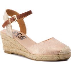 Espadryle REFRESH - 69773 Nude. Różowe espadryle damskie Refresh, bez wzorów, ze skóry ekologicznej, bez obcasa, na obcasie. Za 169,00 zł.