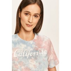 Tally Weijl - T-shirt. Szare bluzki damskie TALLY WEIJL, s, bez wzorów, z bawełny, casualowe, z okrągłym kołnierzem. W wyprzedaży za 49,90 zł.