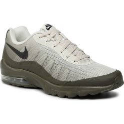 Buty NIKE - Air Max Invigor Print 749688 009 Light Bone/Black/Cargo Khaki. Brązowe buty sportowe męskie Nike, z tworzywa sztucznego, bez zapięcia, nike air max. W wyprzedaży za 319,00 zł.