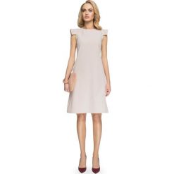 DONIA Sukienka z ozdobnymi rękawami - beżowa. Brązowe sukienki damskie Stylove, na co dzień, s, bez wzorów, z elastanu, bez kołnierzyka, bez rękawów, mini, trapezowe. W wyprzedaży za 89,50 zł.