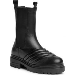 Trapery GINO ROSSI - AMAZING-291 Black. Czarne trapery damskie Gino Rossi, ze skóry, bez obcasa, bez zapięcia. Za 379,99 zł.
