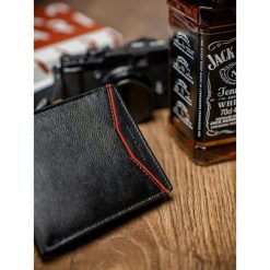 Portfel męski skórzany Always Wild N992-SHP czarny - CZARNY Z CZERWONYM. Czerwone portfele męskie ALWAYS WILD, bez wzorów, ze skóry. Za 34,99 zł.